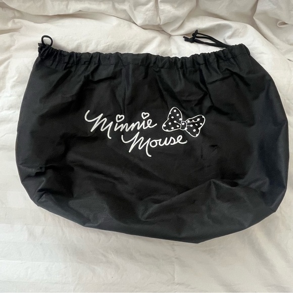 Loungefly Disney Minnie Loves Mickey Embossed Bag Purse Red Black New NWOT - Picture 11 of 13